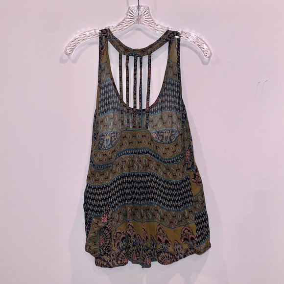 Patterned Tank Top - Picture 2 of 2